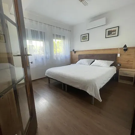 Una Rose Villa Bihac Exterior photo